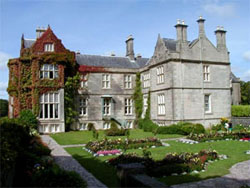 Muckross House